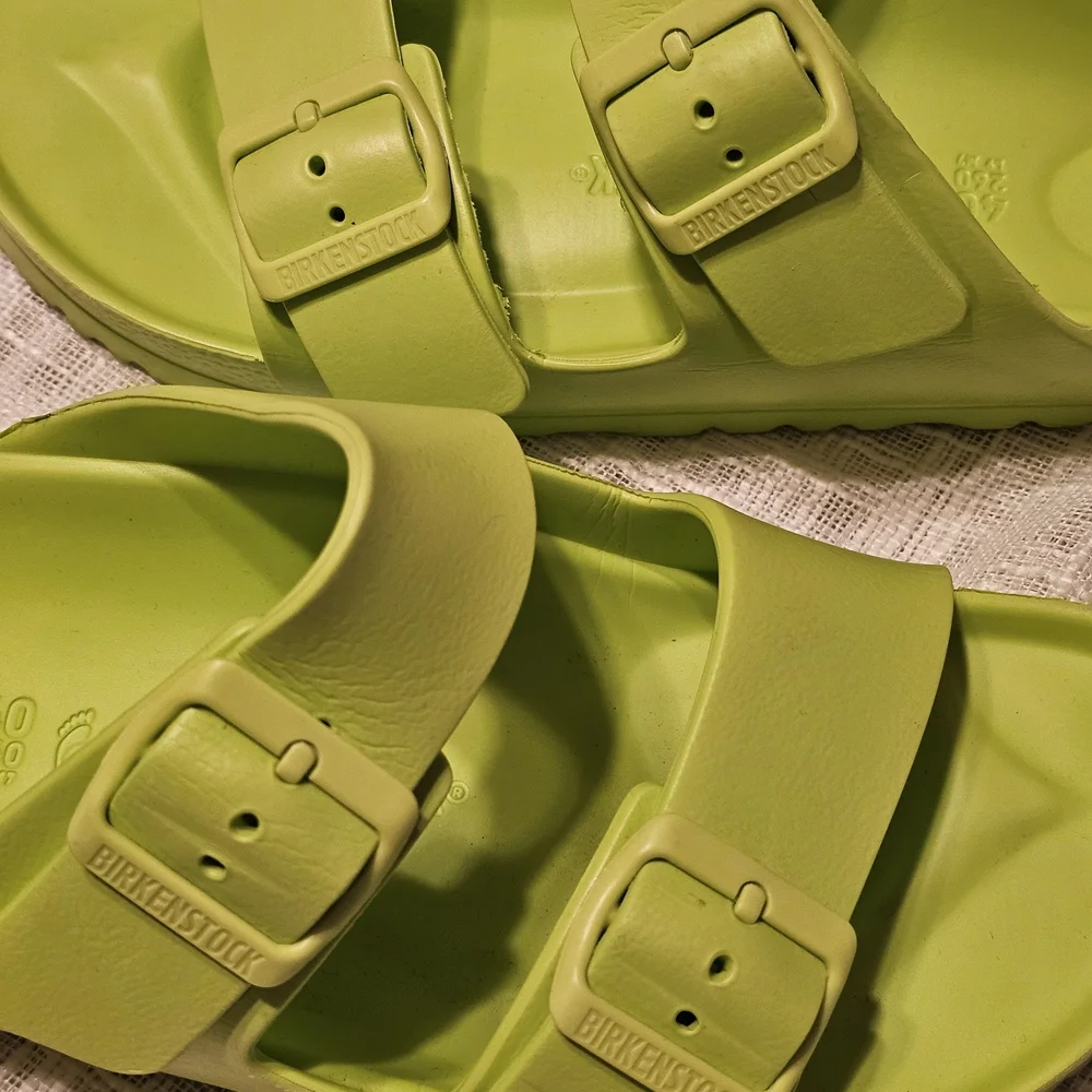 Birkenstock Lime Sandals - Picture 6 of 7